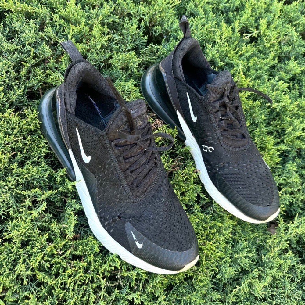 Nike Air Max 270 Men's Athletic Shoes Size 12 Black Anthracite White - Picture 2 of 14